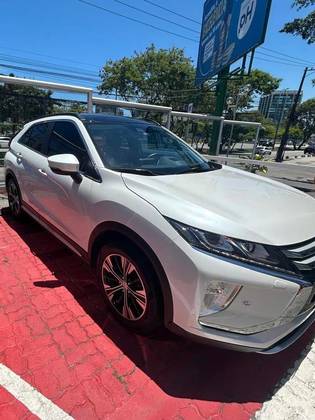 MITSUBISHI ECLIPSE CROSS 1.5 MIVEC TURBO GASOLINA HPE-S SPORT CVT MITSUBISHI ECLIPSE CROSS 1.5 MIVEC TURBO GASOLINA HPE-S SPORT CVT